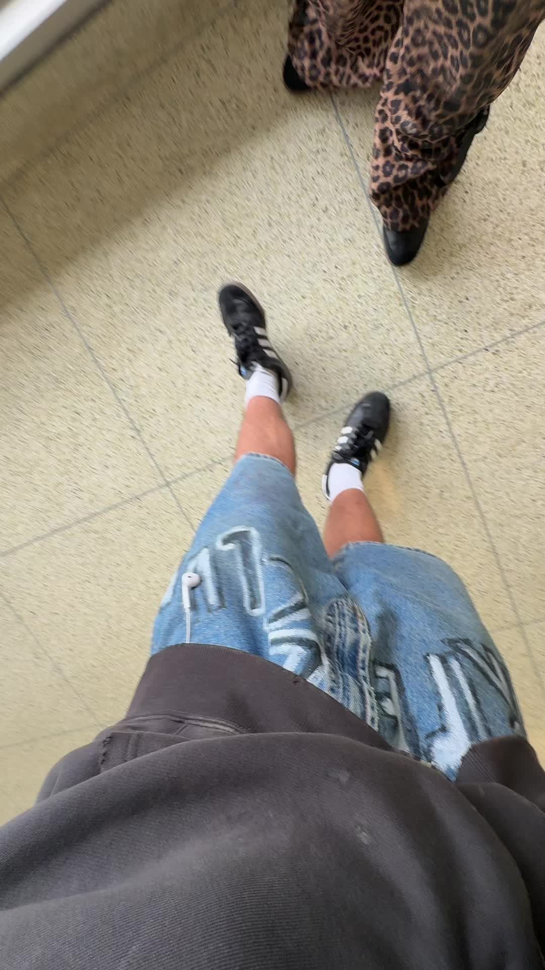 @✌🏽✌🏽
