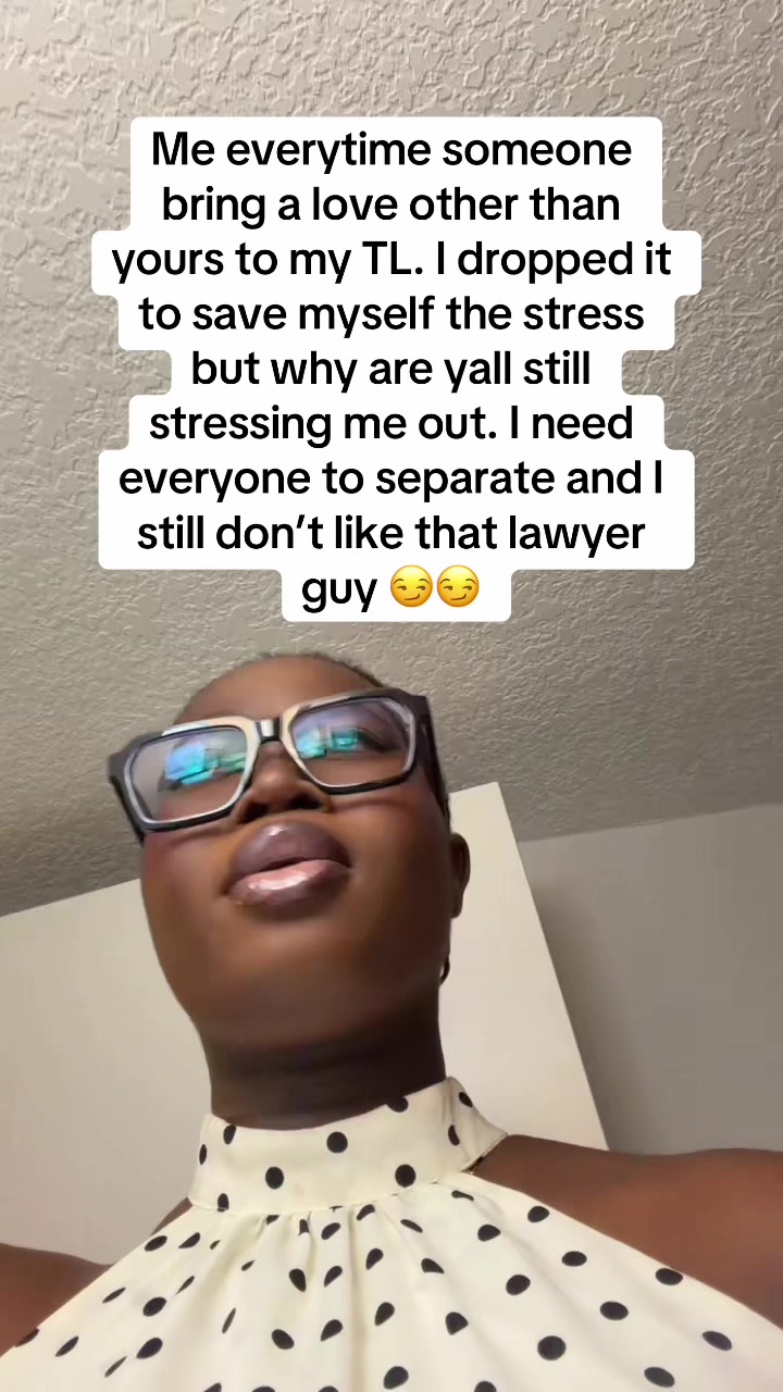 @Ayoereview