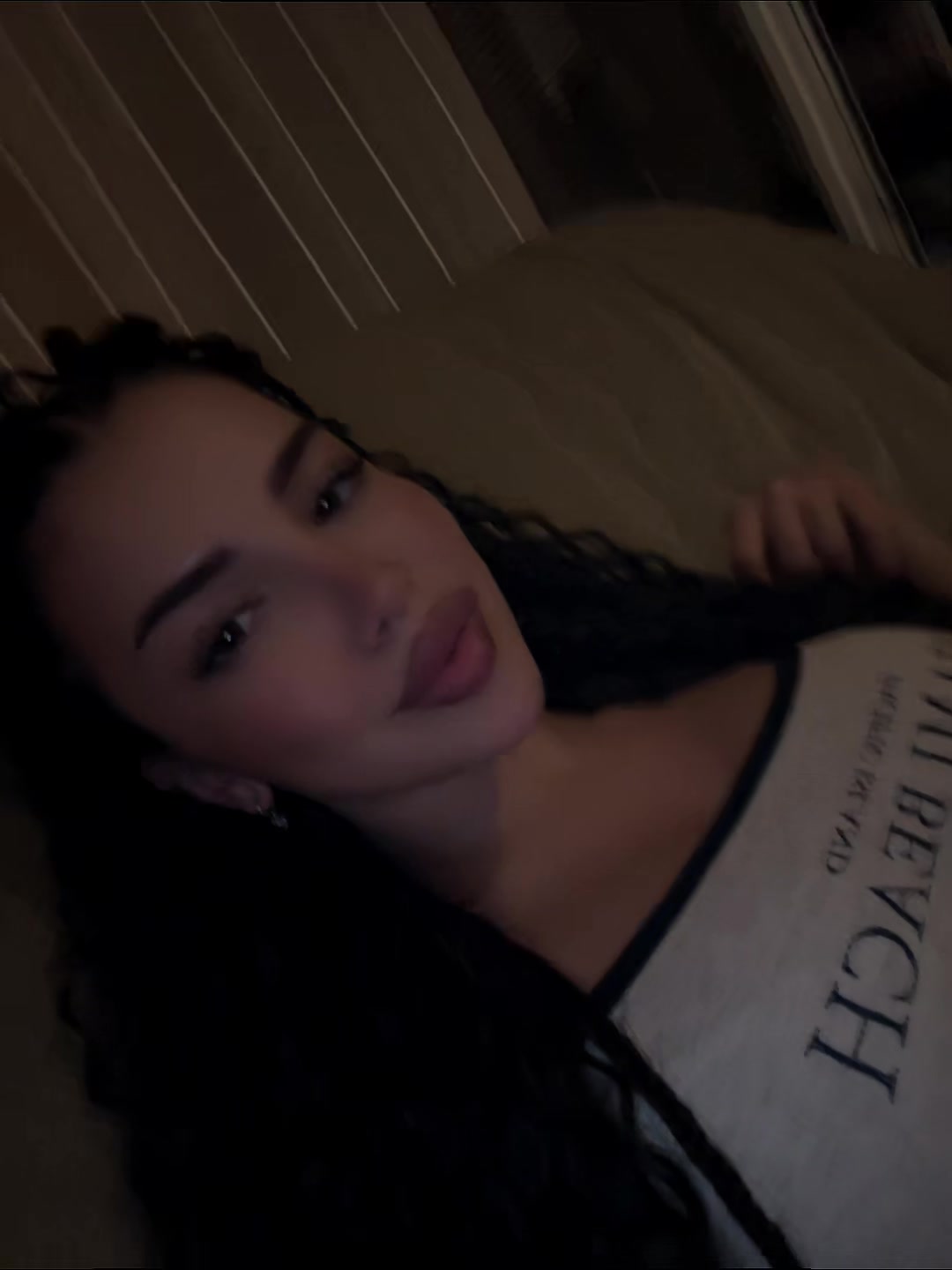 @isidora
