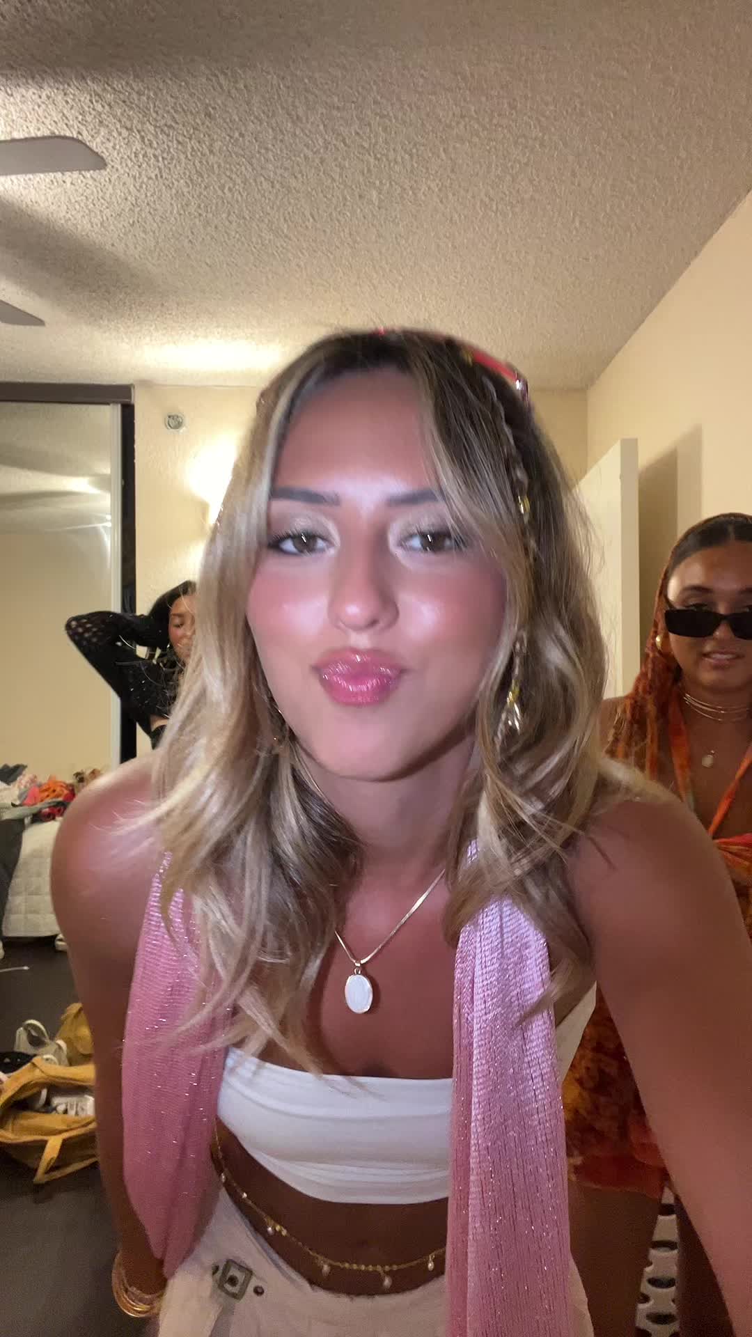 @Anessableu