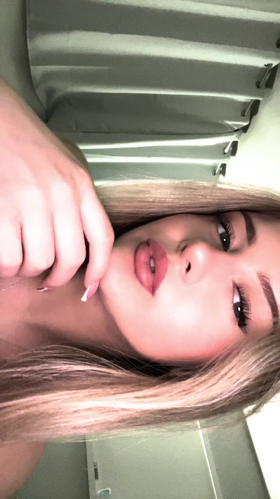 @𝒯𝒥🌷