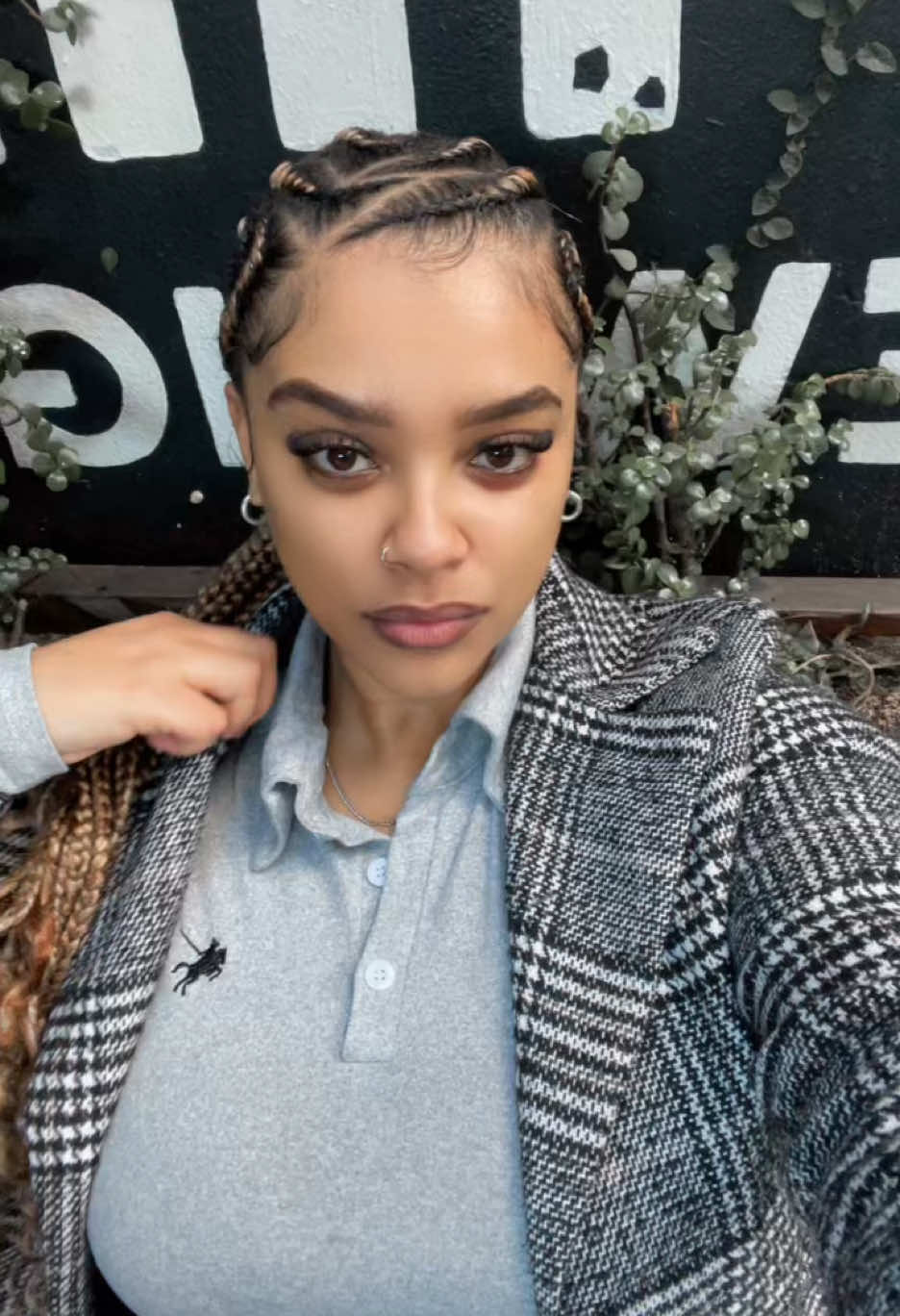 @𝐀𝐧𝐝𝐫𝐞𝐚 𝐉𝐚𝐝𝐞
