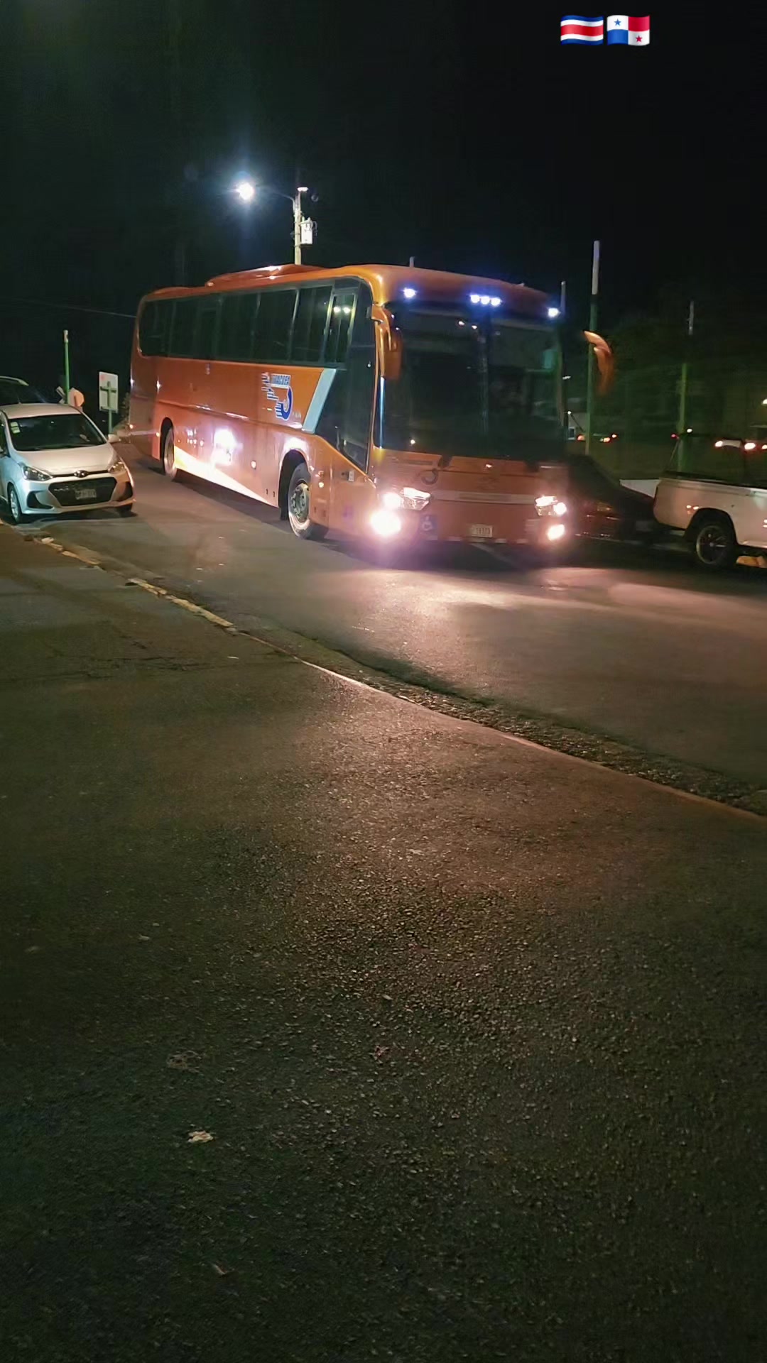 @Buses Tracopa 🇨🇷🇵🇦
