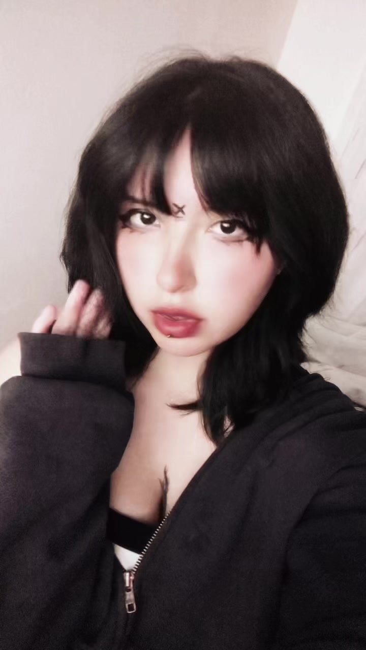 @𝓥𝓪𝓷𝓷𝔂