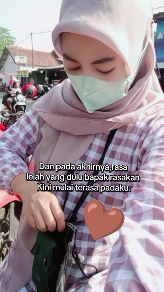 @Dari Kontak Anda