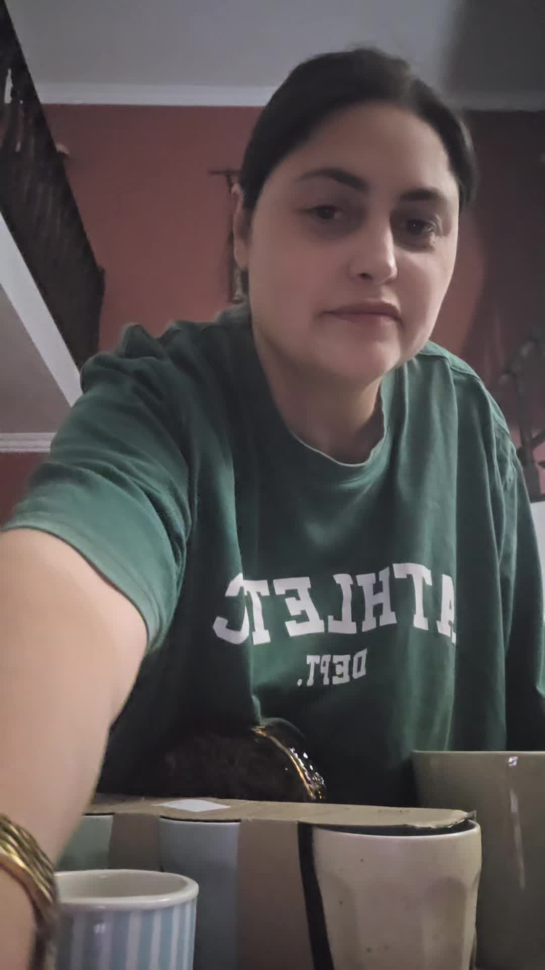 @Nina