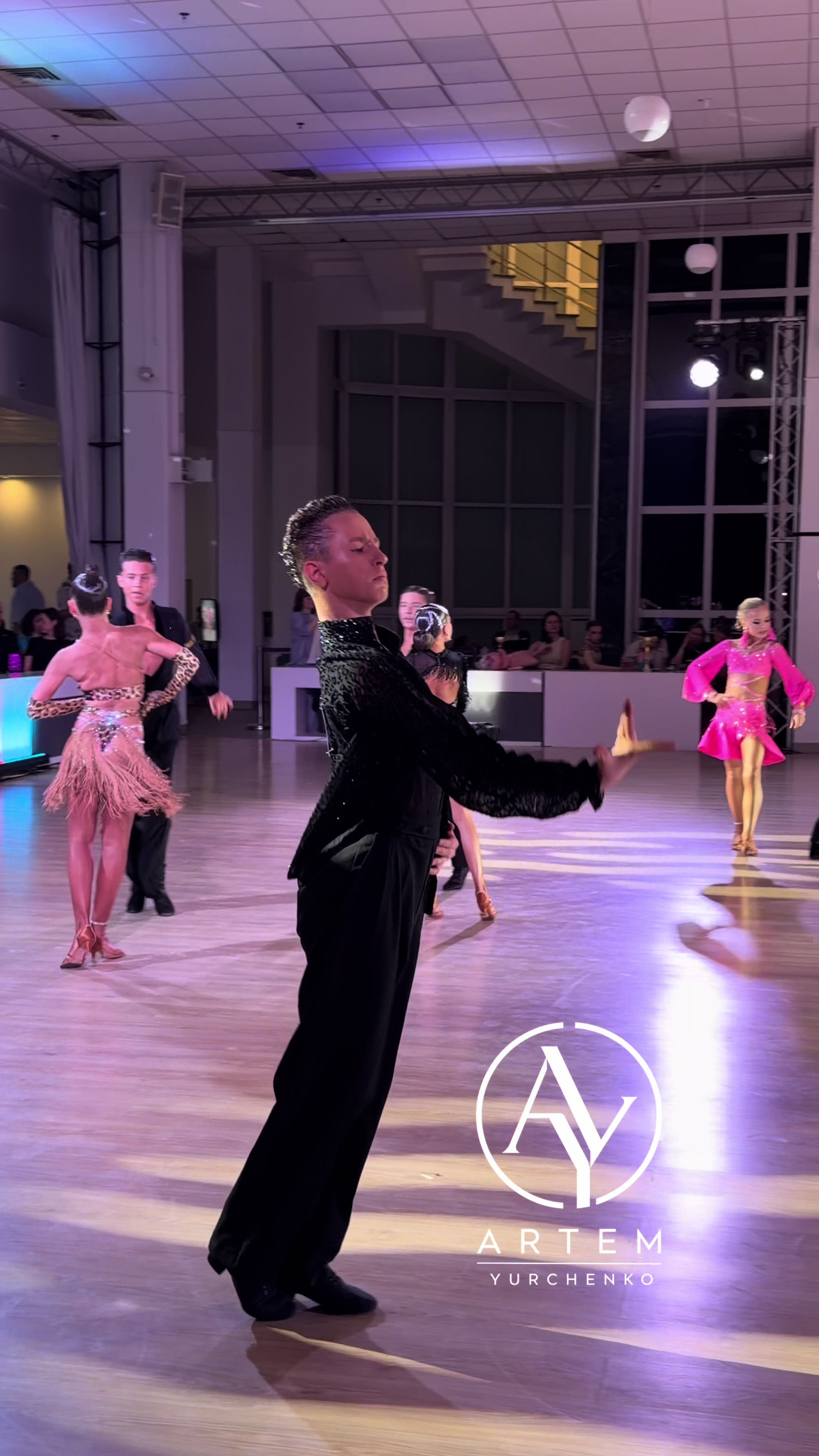 @Artem dance💙