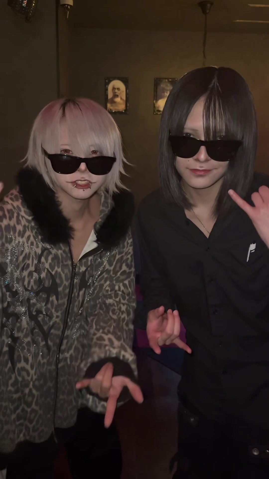 @メア