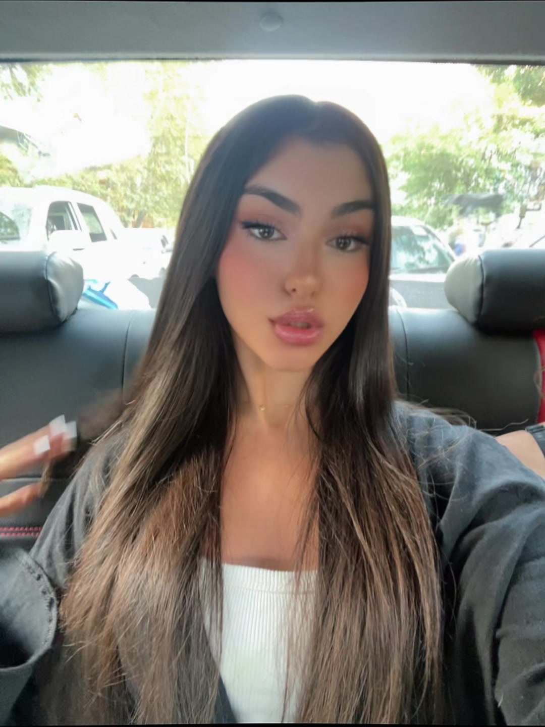 @_zhinak