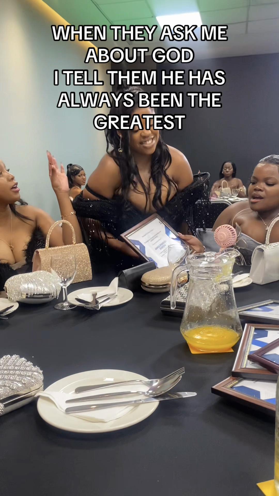 @umthumesane_omuhle