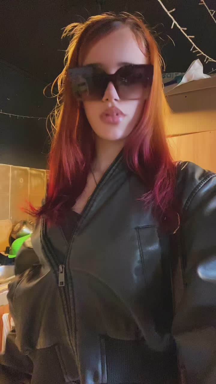 @noemiメ𝟶౨ৎ˚₊👩🏻🦰🍂