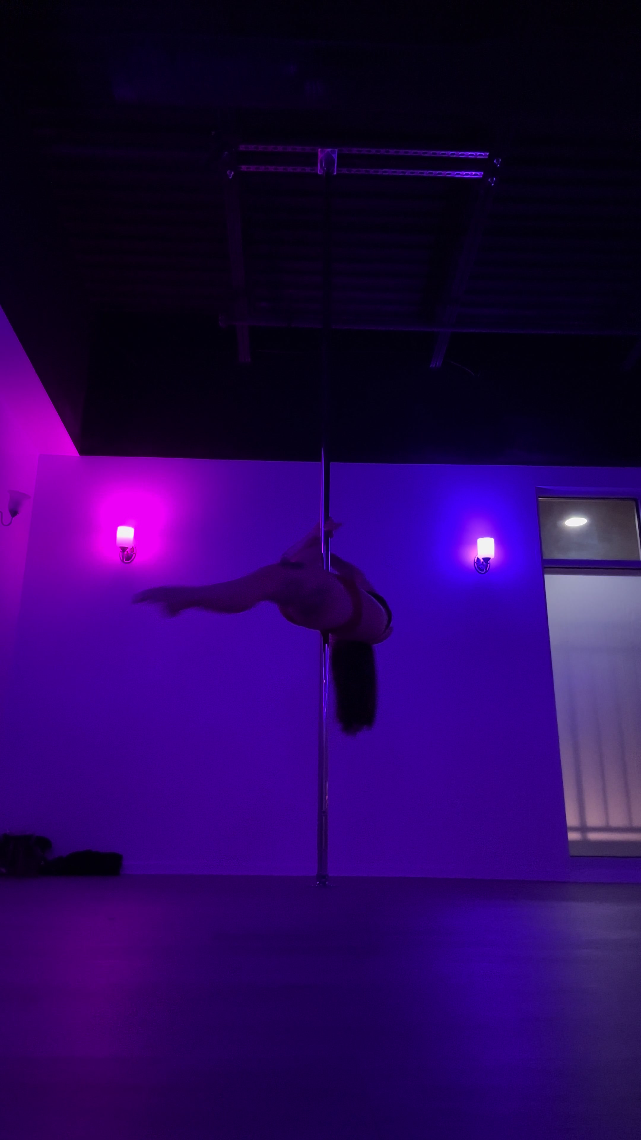 @pole_ghoul_