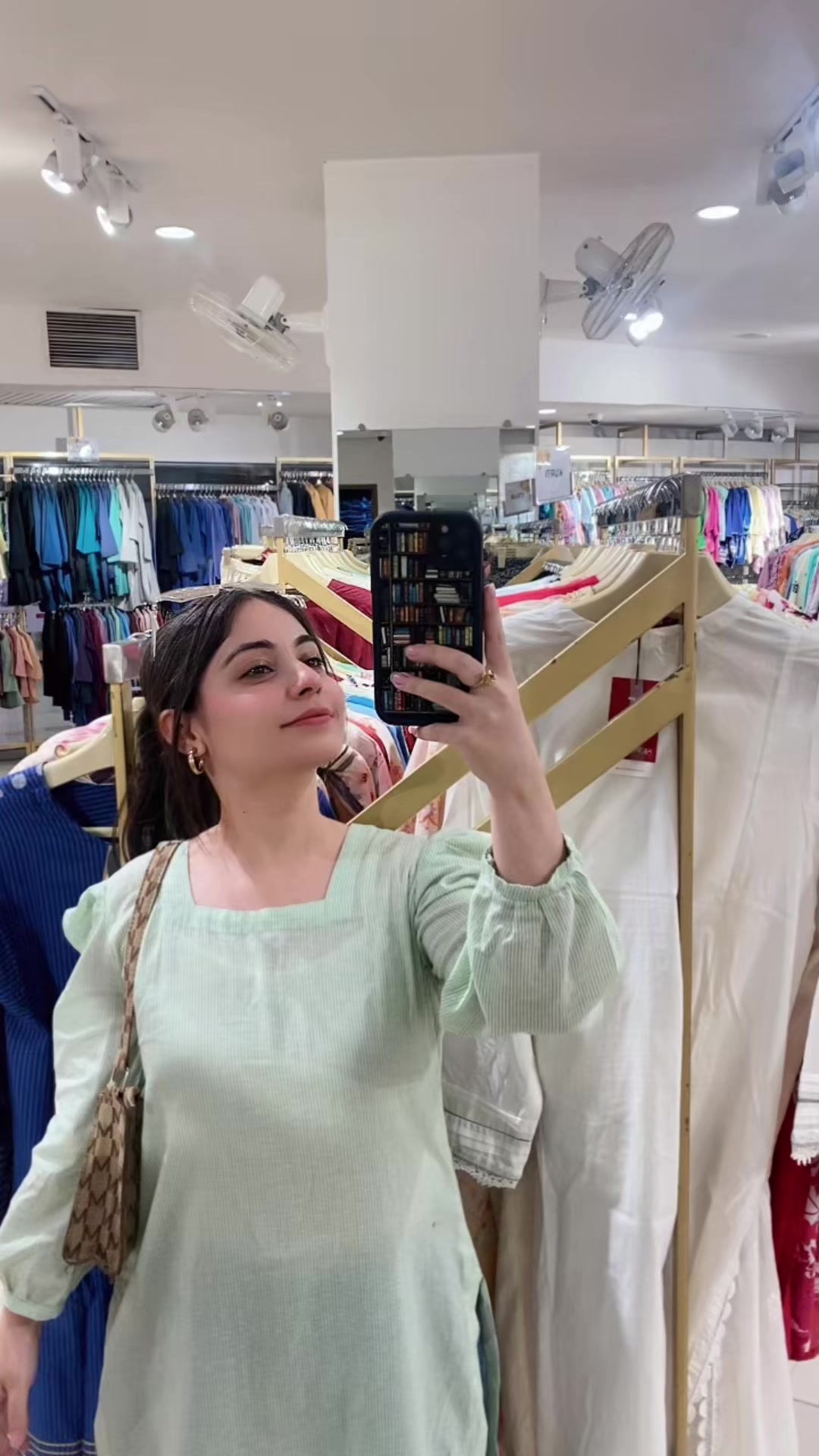 @Farheen Amir Shah