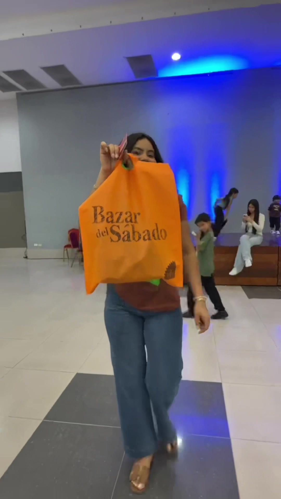@Bazar&ensp;del&ensp;S&aacute;bado