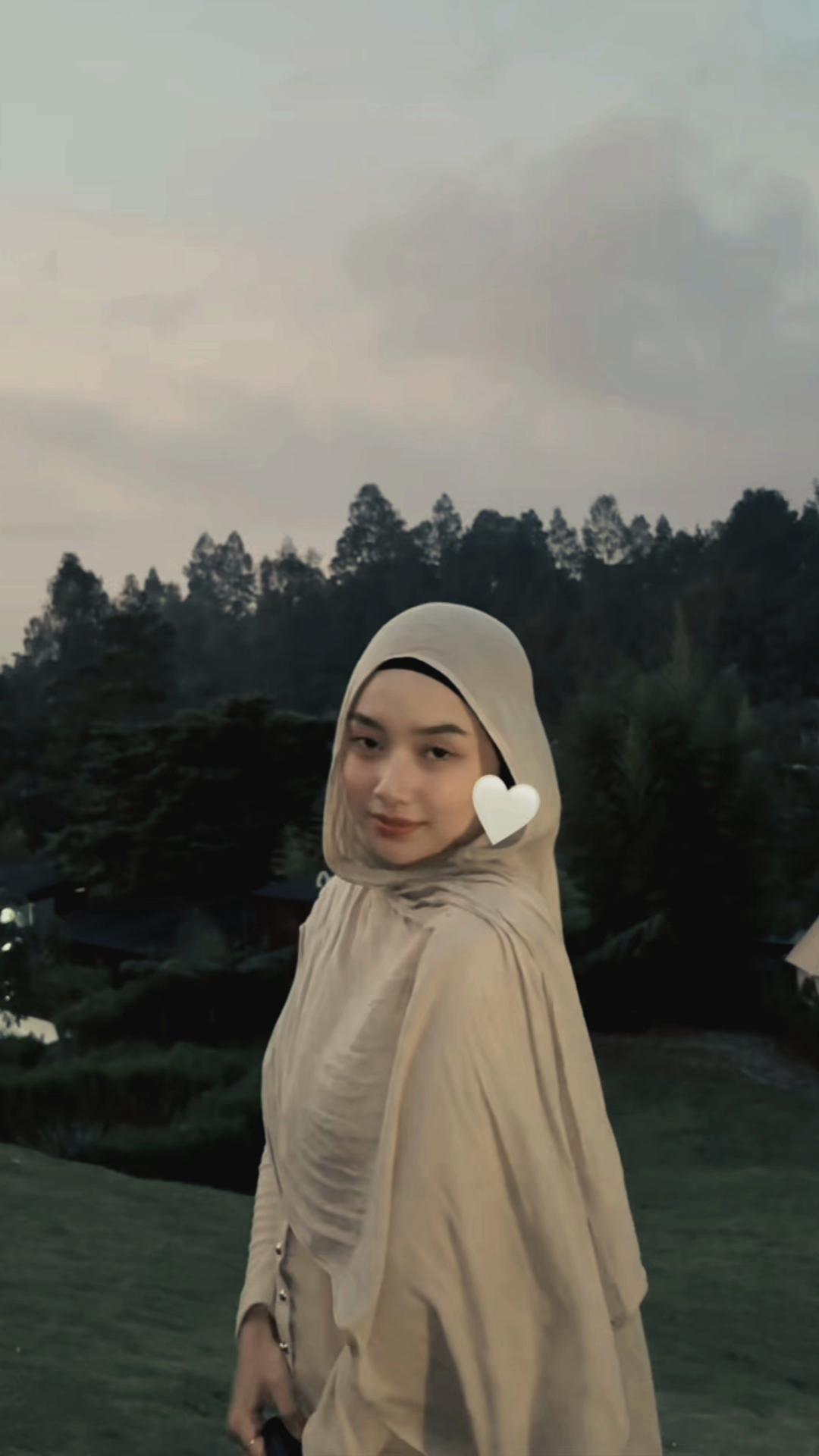 @ulya anisa