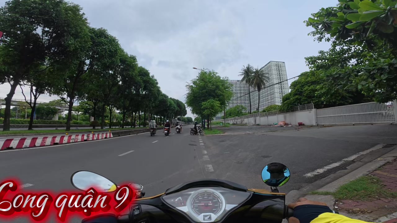 @Long Quận 9