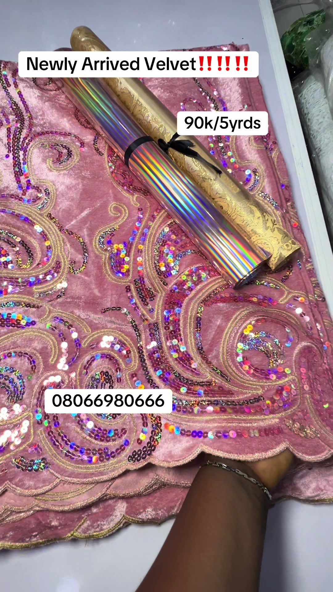 @Dosmonsfabrics