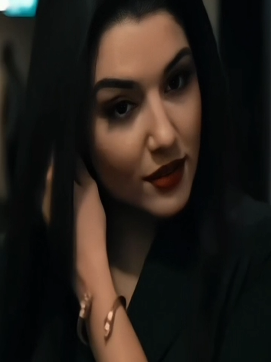 @💞Hande ercal💞