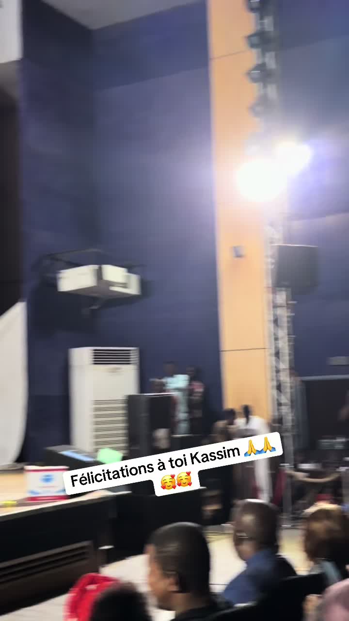 @Toupé le comédien 😂