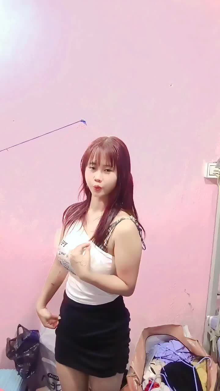 @Ma ခင်လေး"🍑🌻