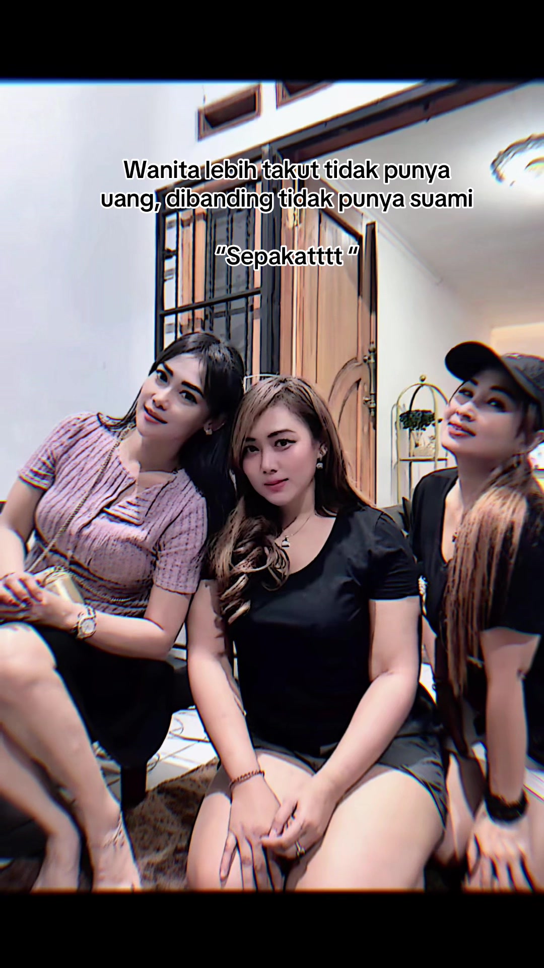 @Dewi amour👑💋