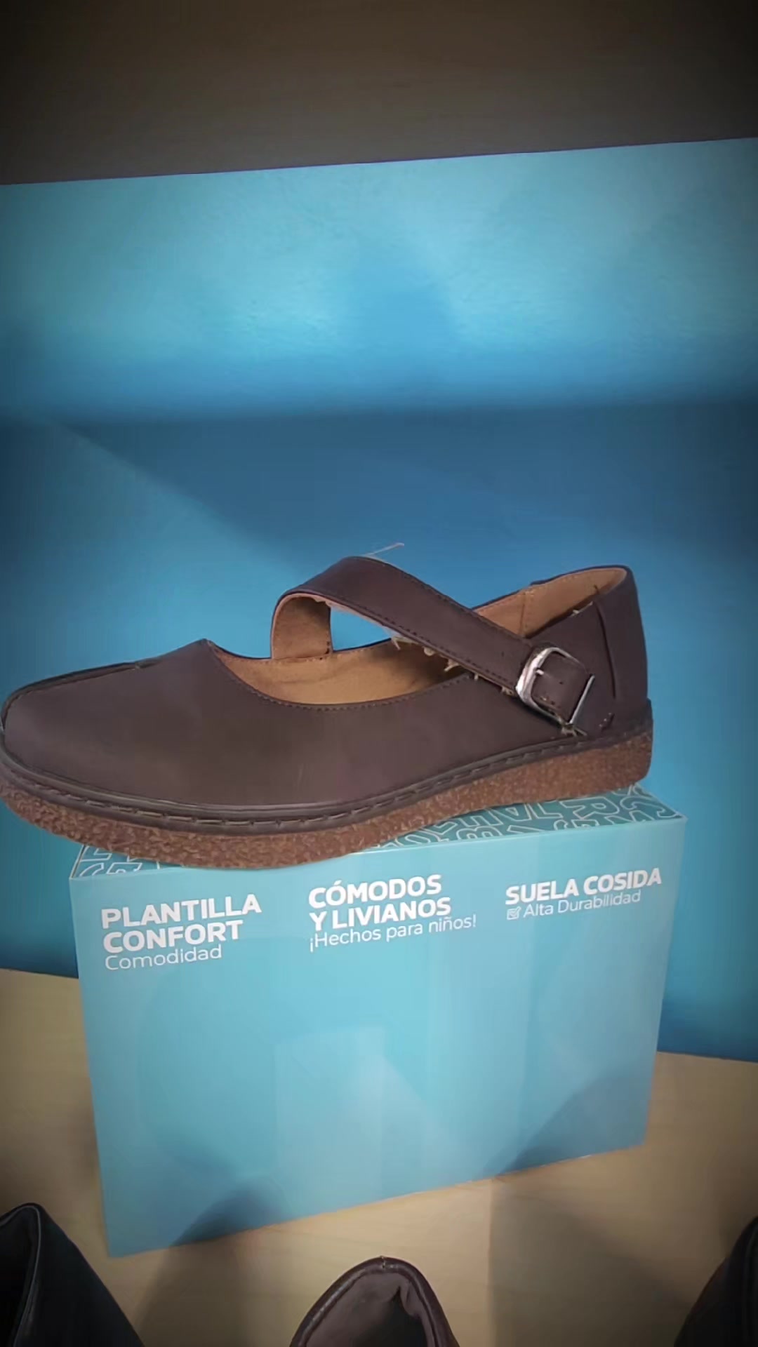 @Sammy's Shoes Store
