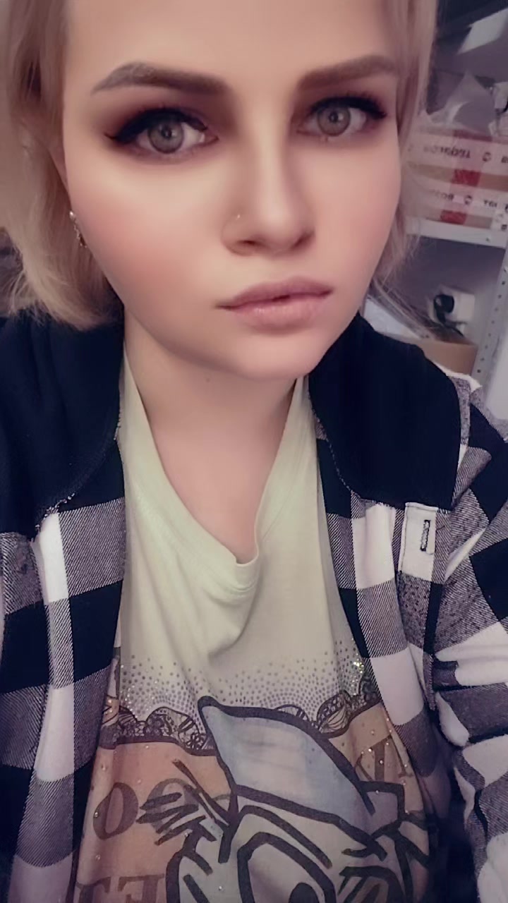 @🌹𝒜𝓃𝓃𝒶🌹