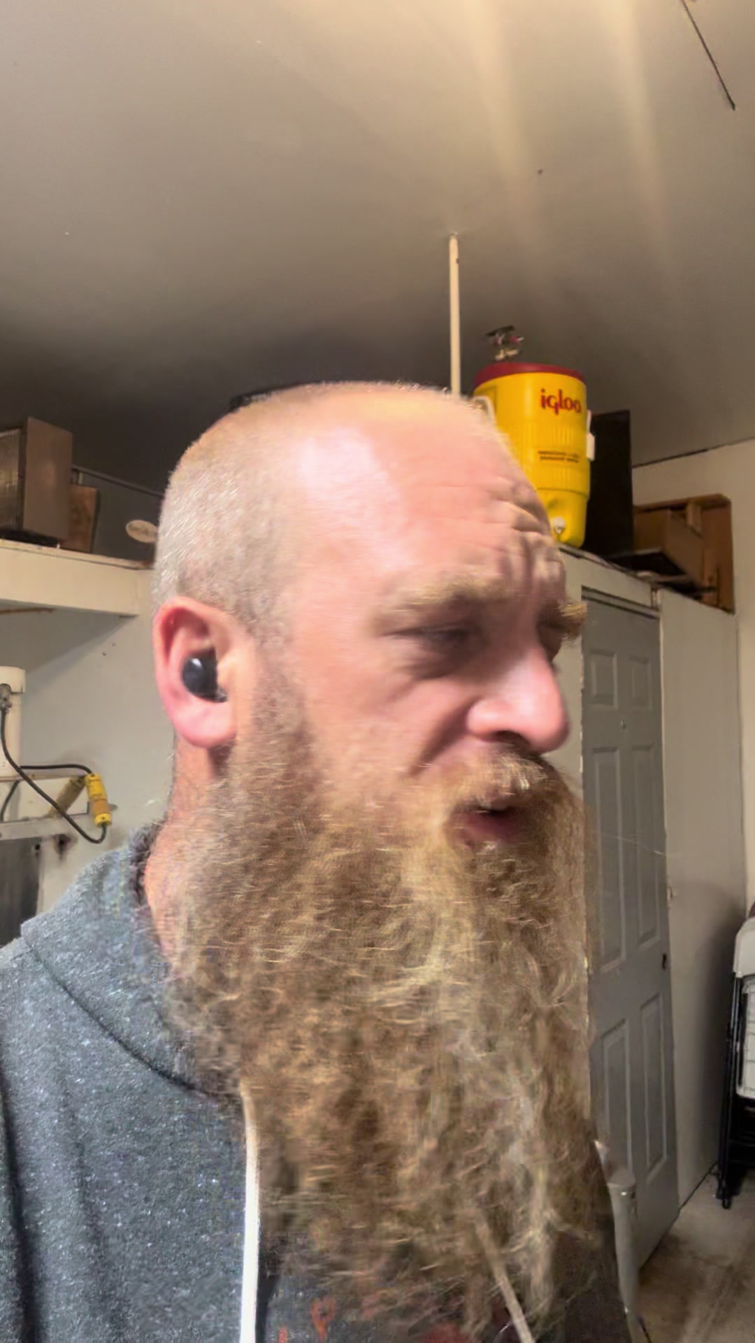 @Bearded bee man