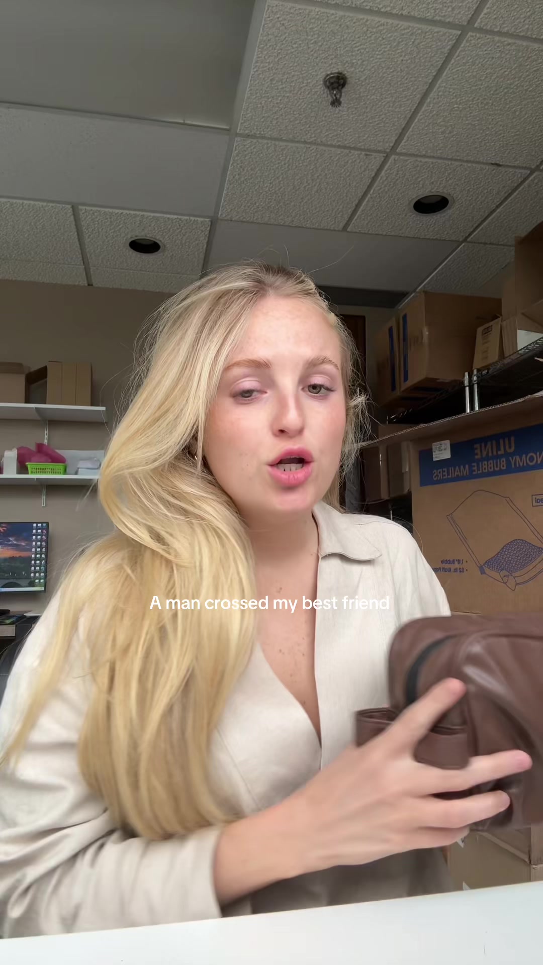@dumbblondediary
