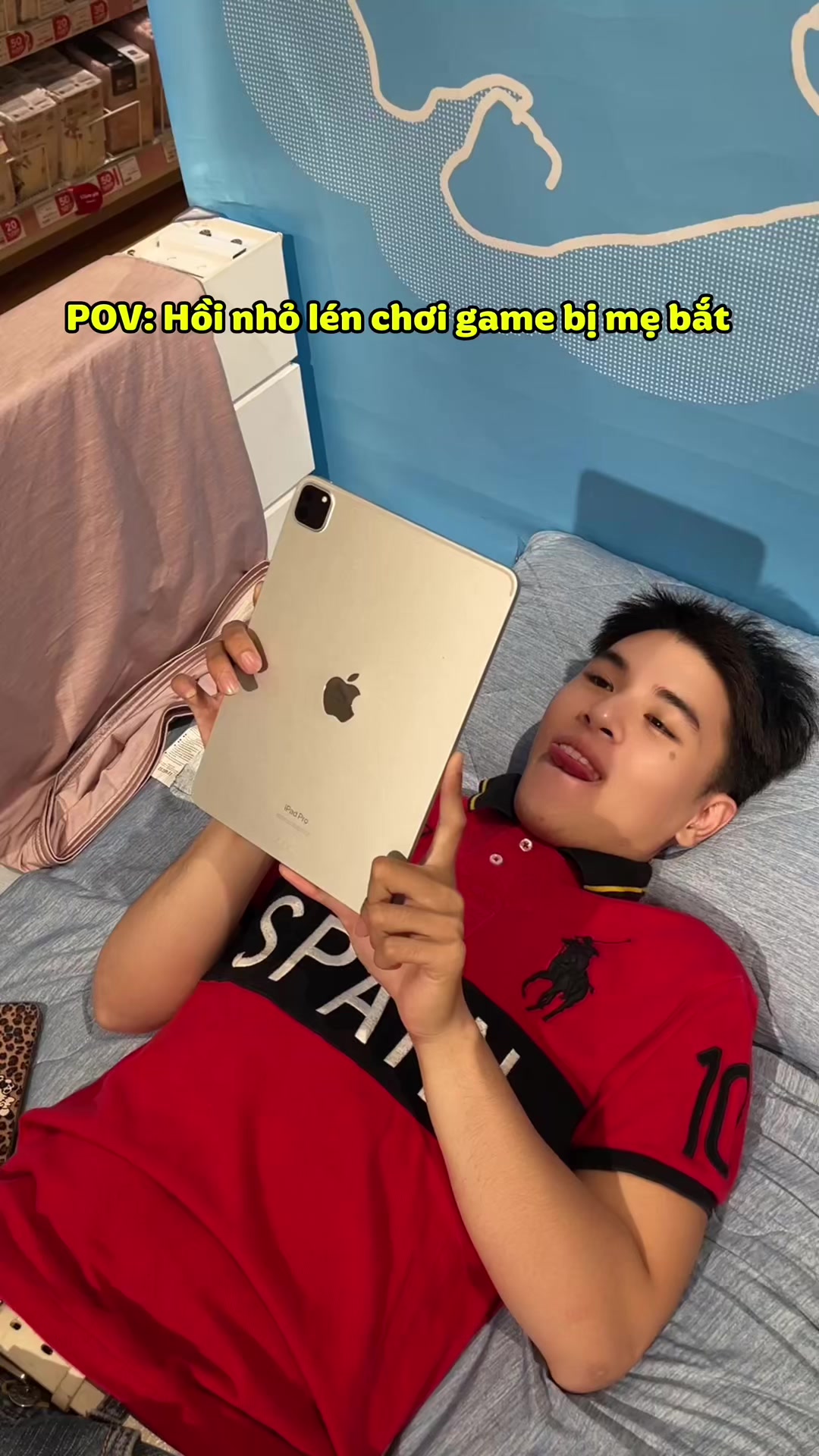 @Ng&agrave;i Qu&aacute;i Th&uacute;uuuu