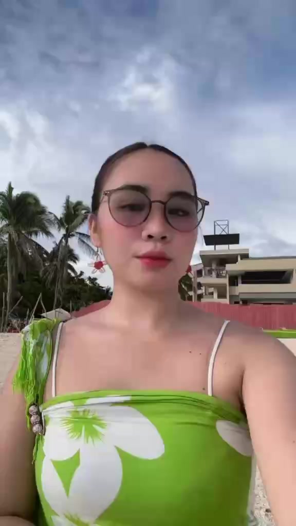 @Mariella