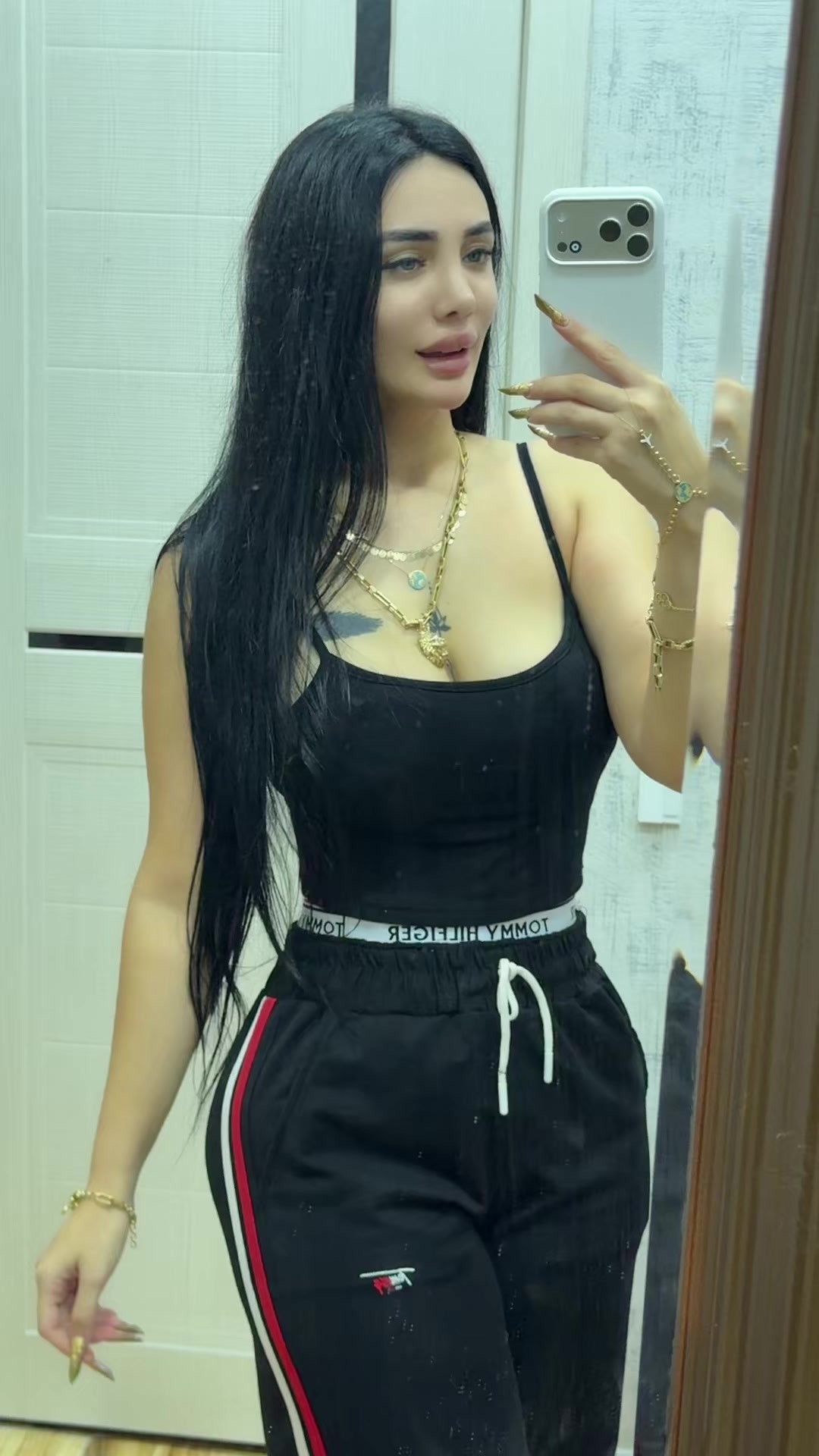 @Mavish_42