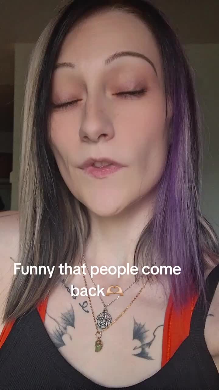 @Wrong_Bitch😈
