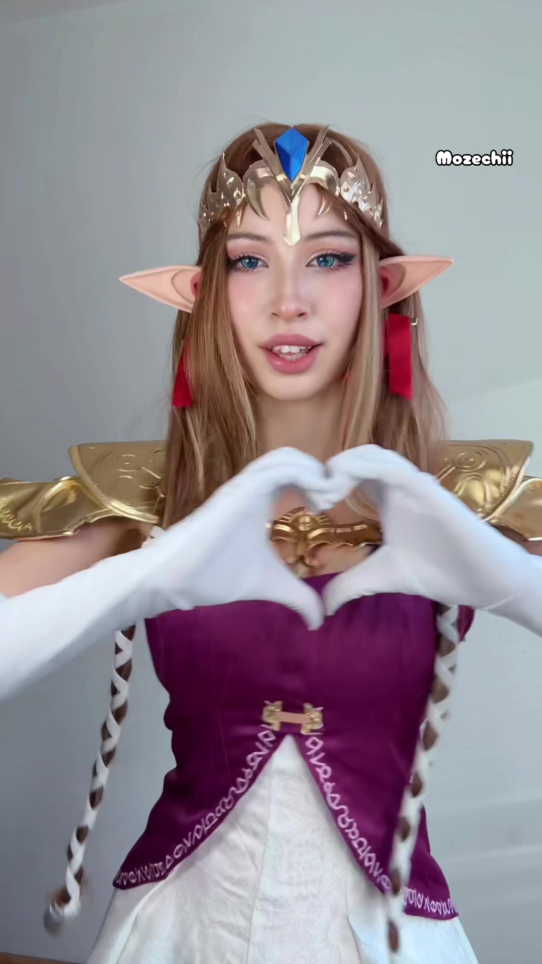 @Mozechii
