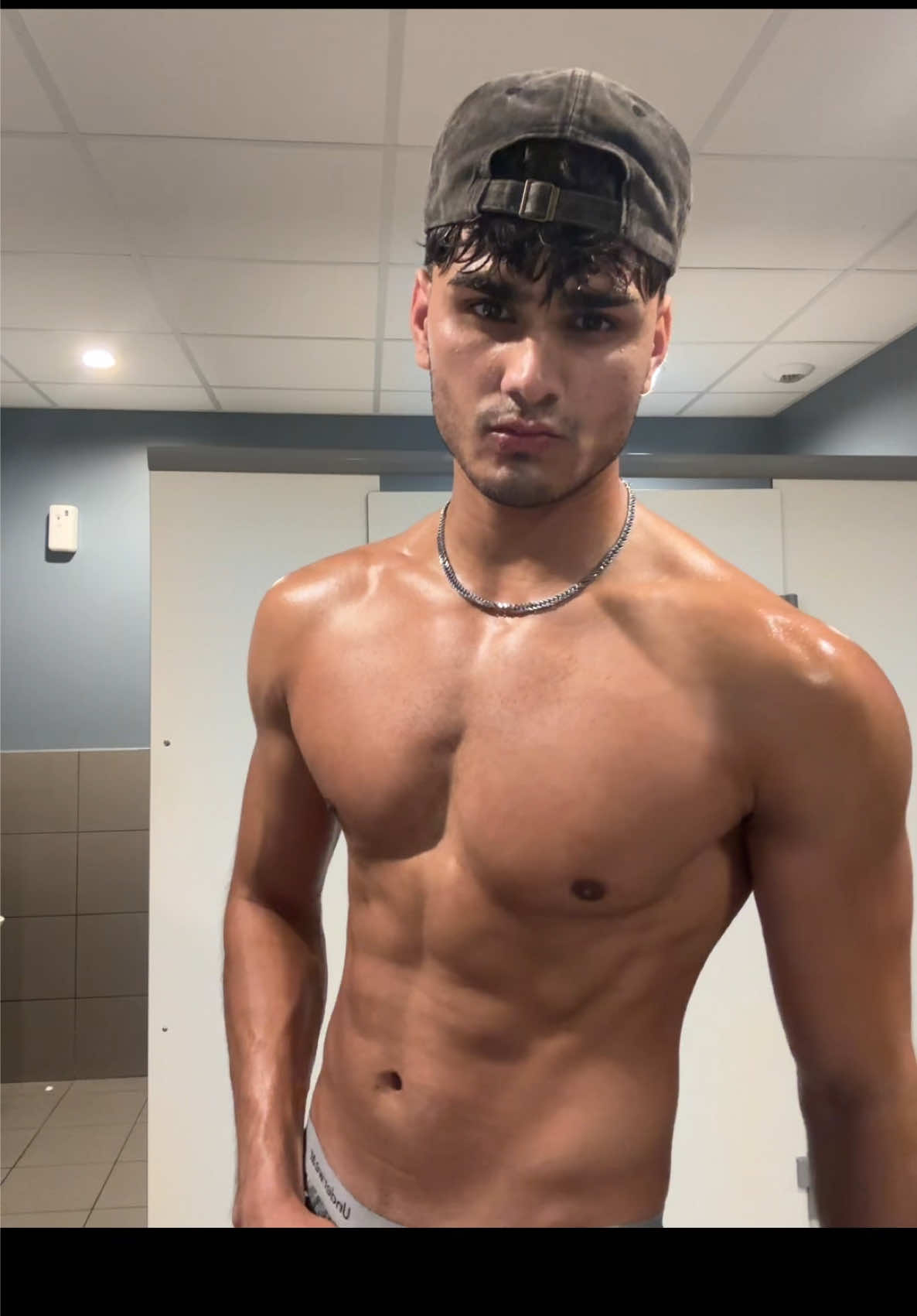 @whoisjamzy