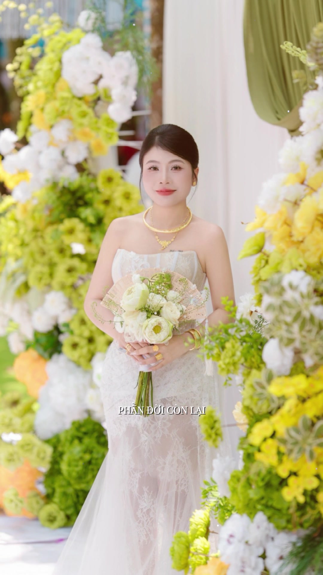 @VULUXURY (ÁO CƯỚI BÌNH PHƯỚC)