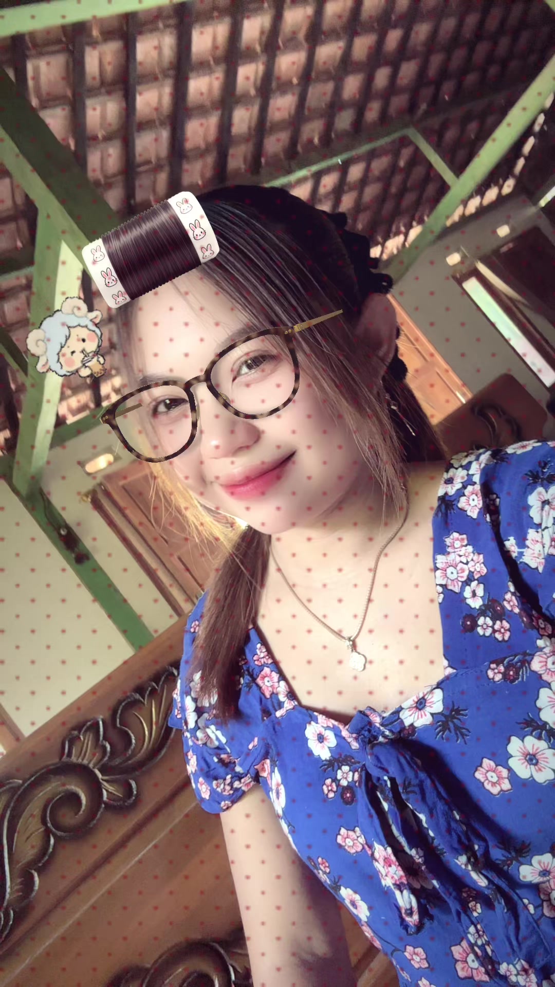 @Dewi Tari