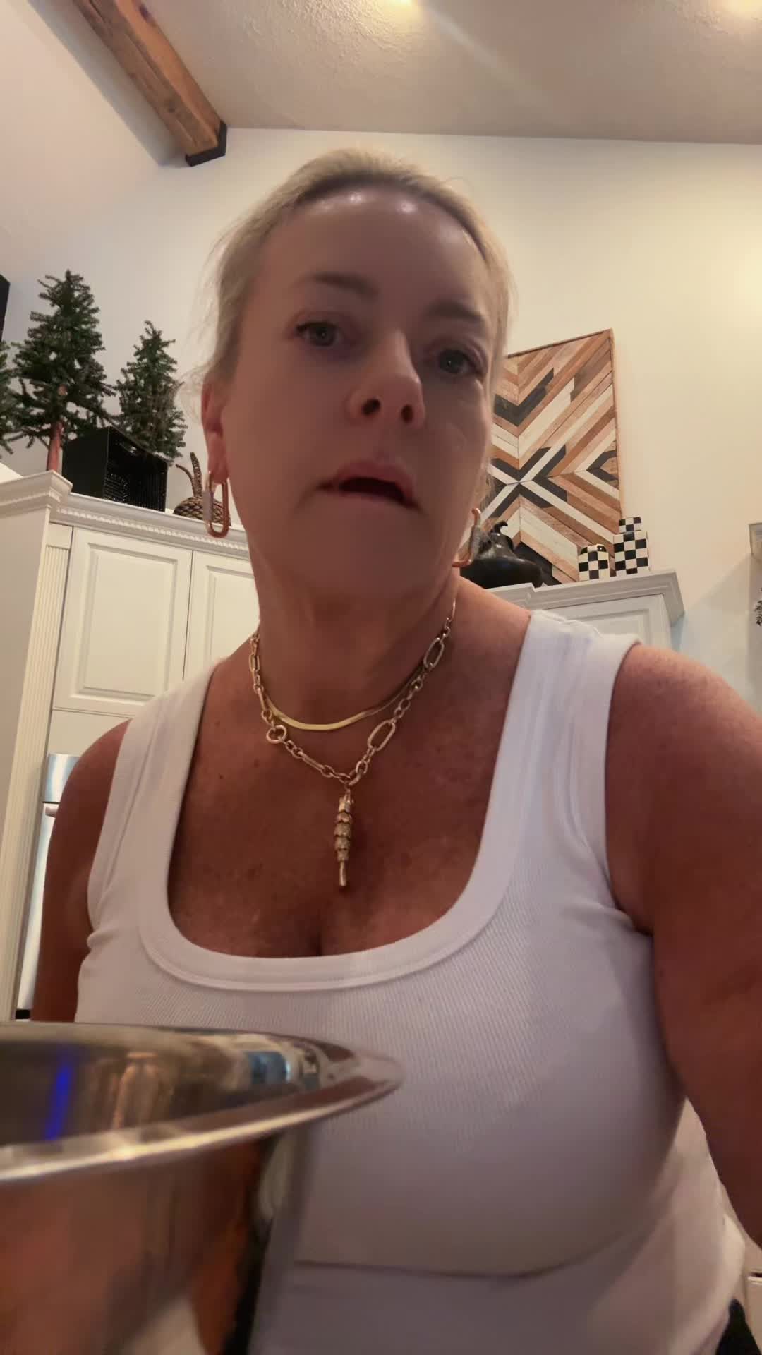 @Sandy F