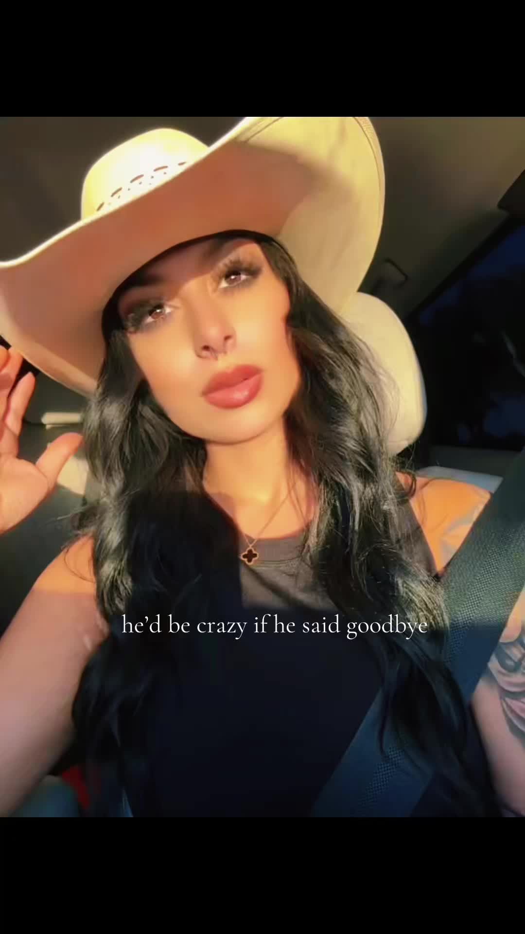 @Victoria González
