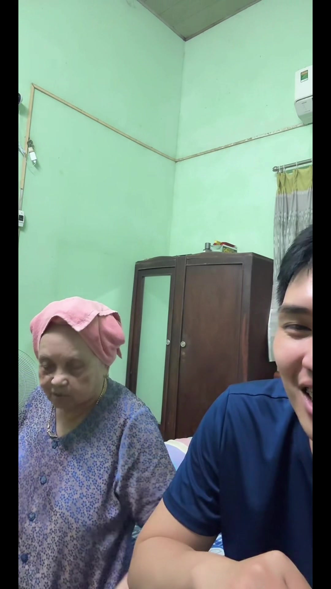 @Nguyễn Hồng Thủy