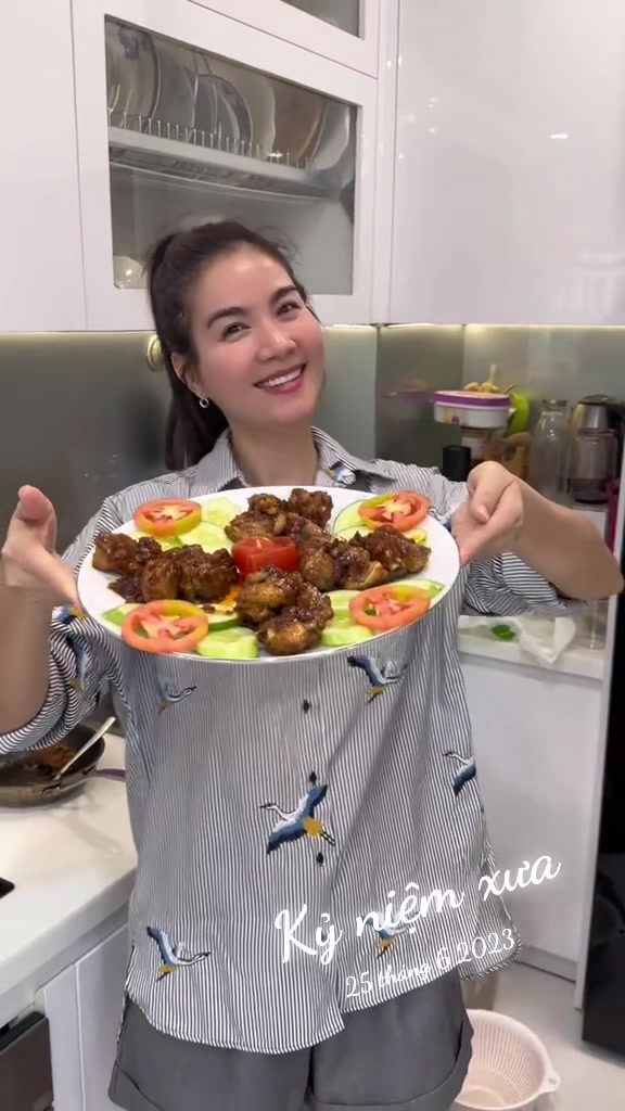 @Lại Thị Kha Ly