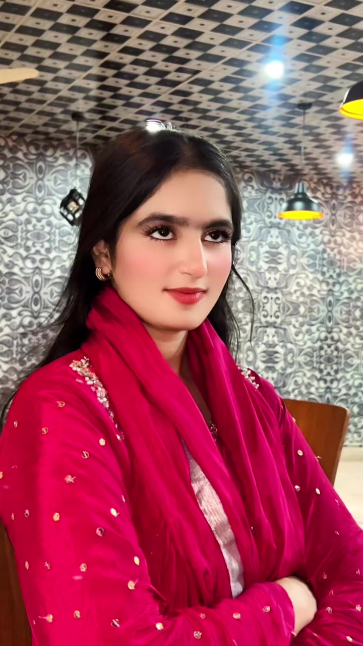 @Muneeba khan⭐️