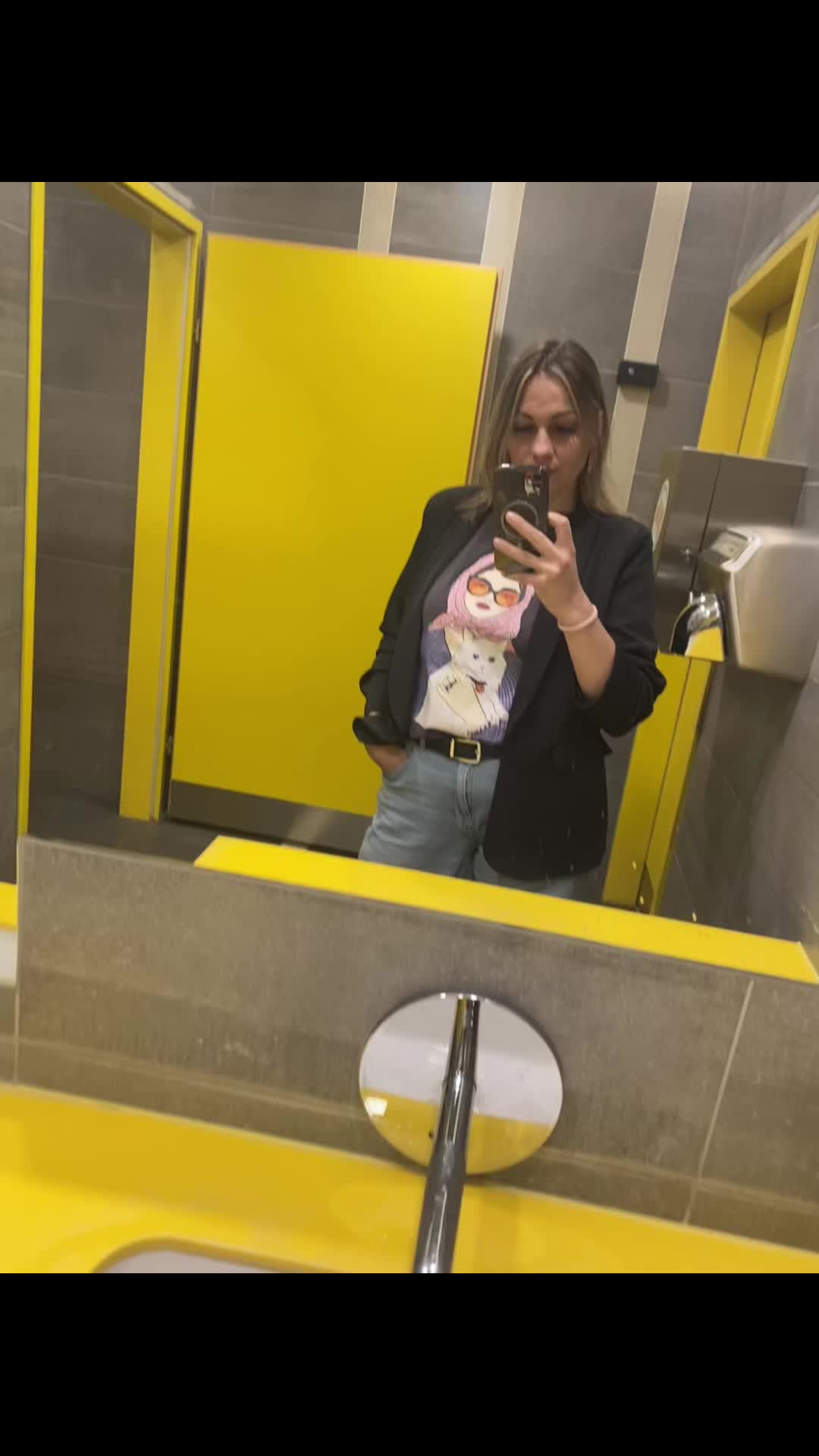 @lena90lena23