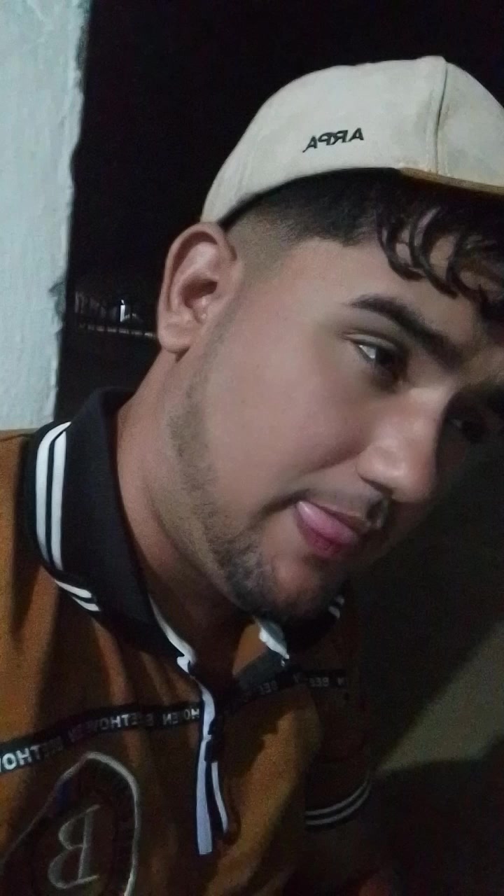 @Javier.😍👻