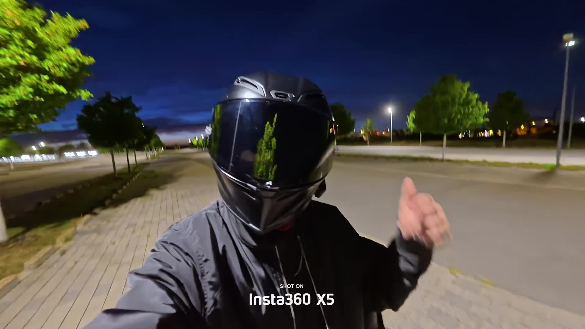 @Flez
