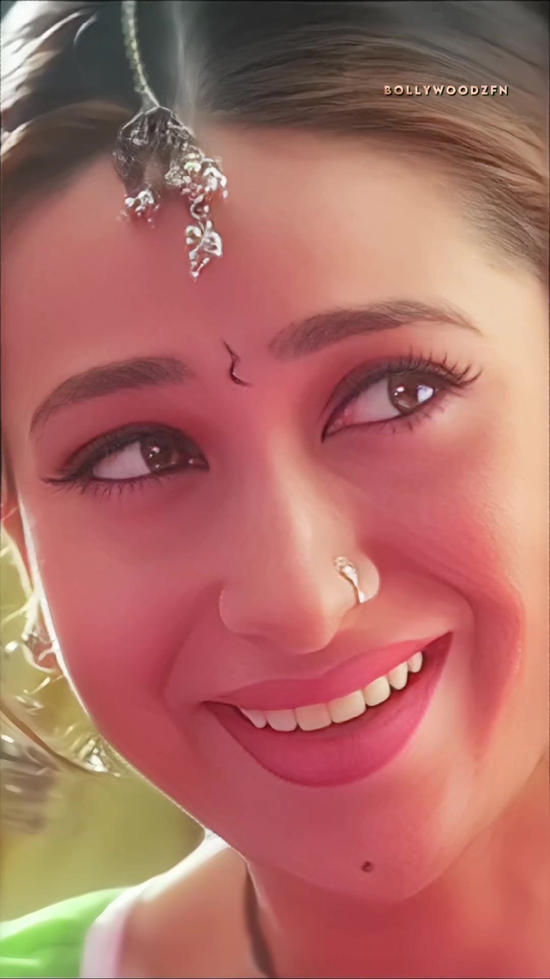 @𝐁𝐨𝐥𝐥𝐲𝐰𝐨𝐨𝐝