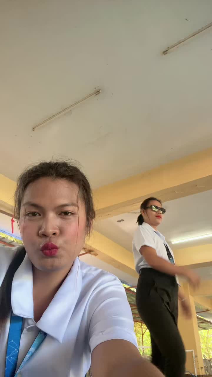 @Victor Alabar