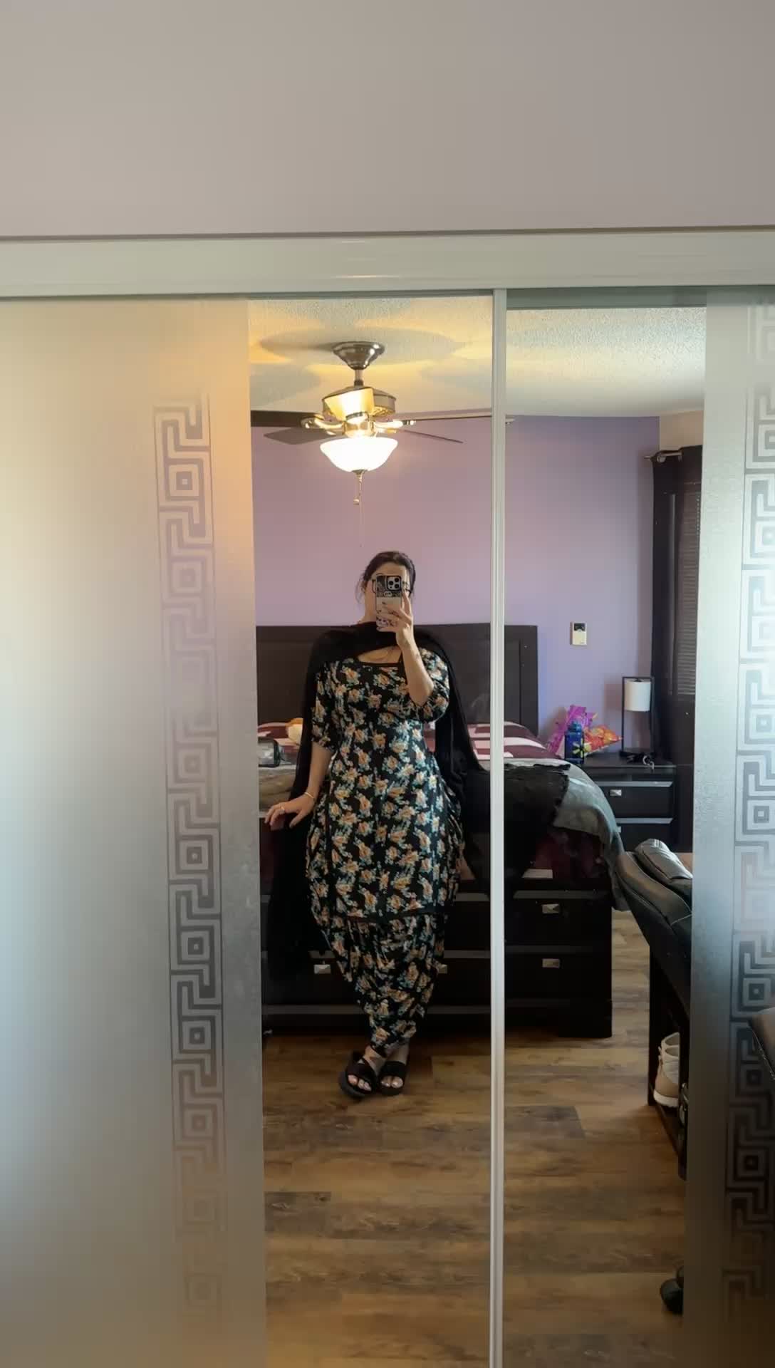 @Soni kaur🇨🇦🦅
