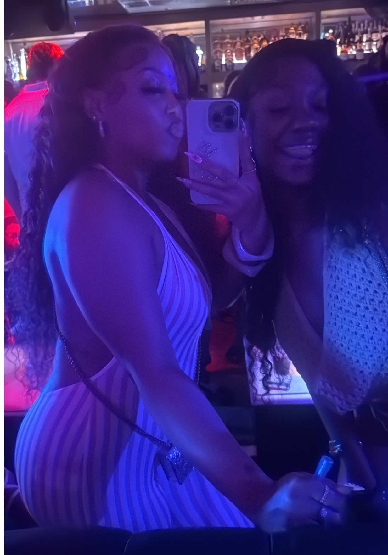 @btswky