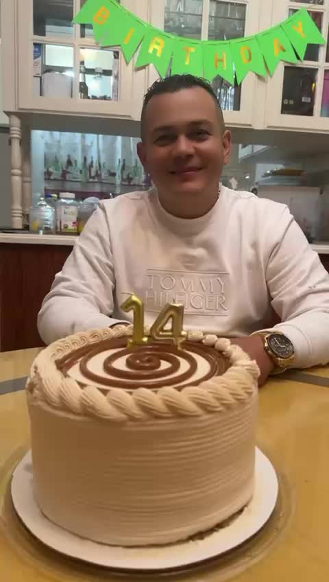 @Falconery Quiroz